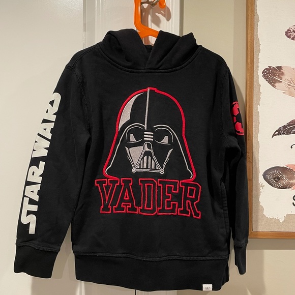 Gap Kids Darth Vader Hoodie Size 6-7 - Picture 1 of 3